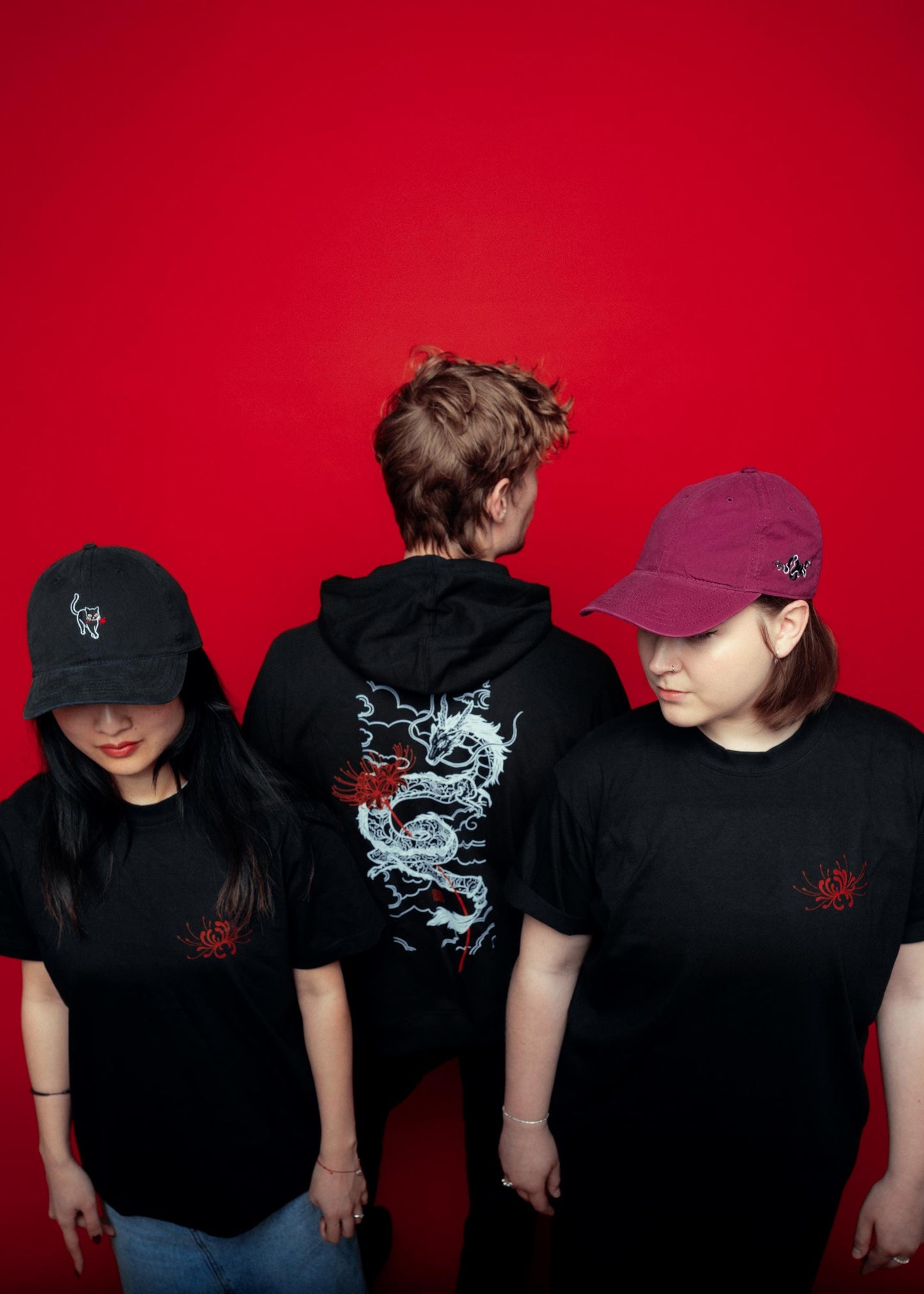 Spider Lily Cat Black Cap